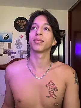 Snapshot of DannyPhantom555 chatting on March 2026 05:52:01 PM DannyPhantom555 online show from March 2026 05:52:01 PM