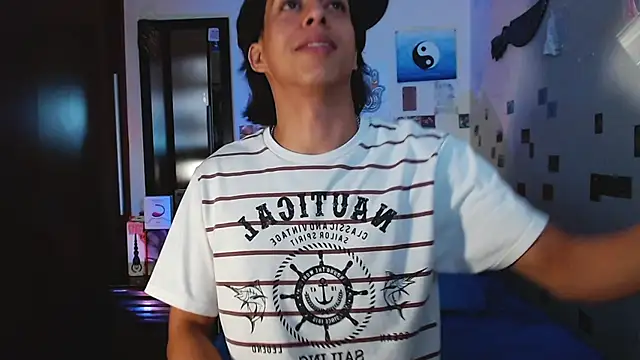 DannyPhantom555 online show from April 2026 07:08:02 PM