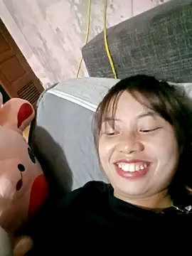 Dung-Thao19 online show from September 2025 06:07:01 PM