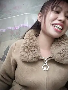 Dung-Thao19 online show from November 2025 12:39:02 PM