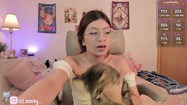 emily uwu0 online show from January 2026 01:41:02 AM