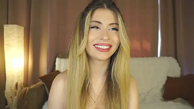 Snapshot of GeorginaHarn chatting on June 2026 08:04:02 AM GeorginaHarn online show from June 2026 08:04:02 AM