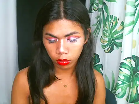 alezandraxx online show from September 2025 12:00:02 AM