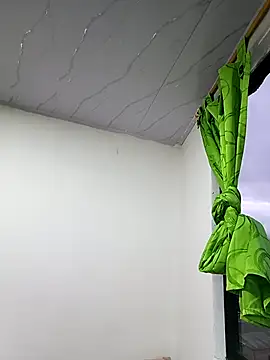 delaylacruz online show from December 2025 10:57:01 AM