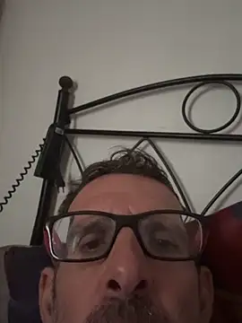 gigolobcn online show from December 2025 11:26:02 AM