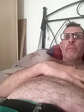 gigolobcn online show from April 2026 01:38:02 PM