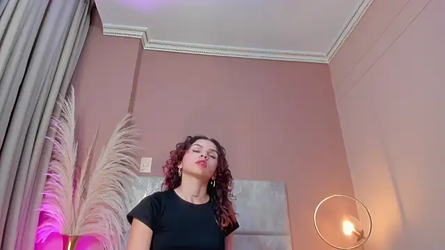 AelinDuvalier online show from November 2025 06:39:01 PM