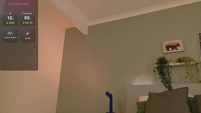 Snapshot of Nickifox__ chatting on October 2025 07:46:02 PM Nickifox online show from October 2025 07:46:02 PM