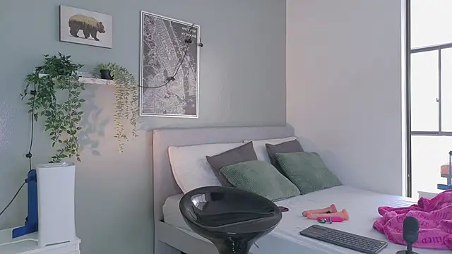 Snapshot of Nickifox__ chatting on November 2025 07:34:02 PM Nickifox online show from November 2025 07:34:02 PM