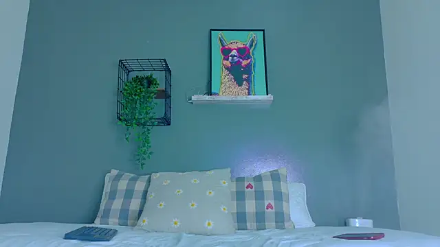 Snapshot of Nickifox__ chatting on November 2025 07:41:02 PM Nickifox online show from November 2025 07:41:02 PM