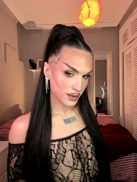 lacattiva online show from December 2025 08:36:02 PM