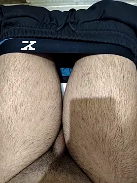 Drakyguy online show from November 2025 02:10:01 AM