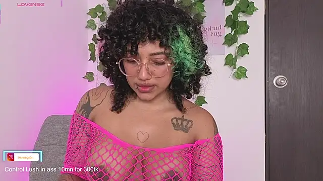 LuckySwagson online show from March 2026 02:18:01 AM