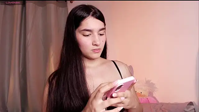 Snapshot of dulceangel__ chatting on November 2025 04:46:01 AM dulceangel online show from November 2025 04:46:01 AM