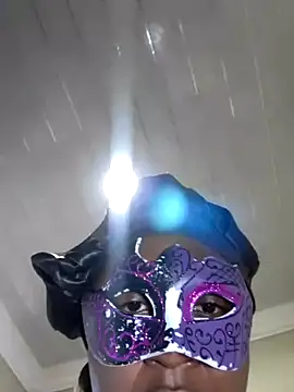 malaika1999 online show from February 2026 04:13:02 AM