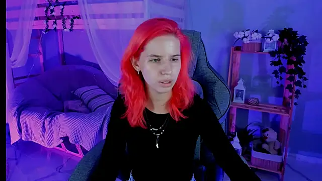 NitaNihil online show from September 2025 05:12:02 PM