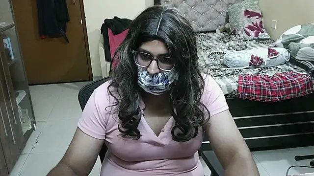 miniSissySlut1 online show from May 2026 06:35:01 PM