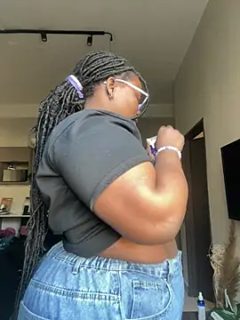 CurvyCocoxxx online show from May 2026 07:37:02 AM