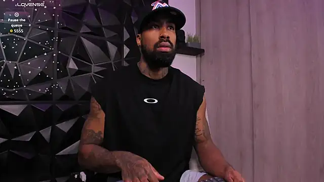 OstinDaniels online show from May 2026 11:24:02 PM