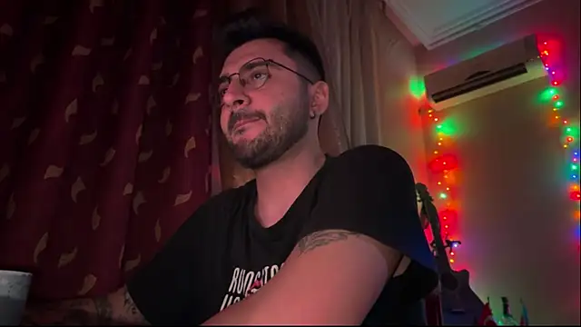 The Oggy online show from February 2026 11:31:02 PM