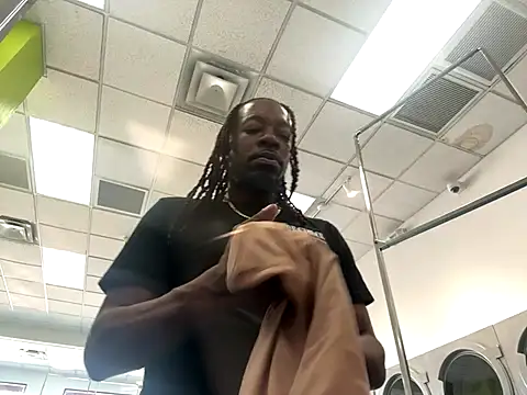 rockjohnson31 online show from October 2025 07:10:02 PM