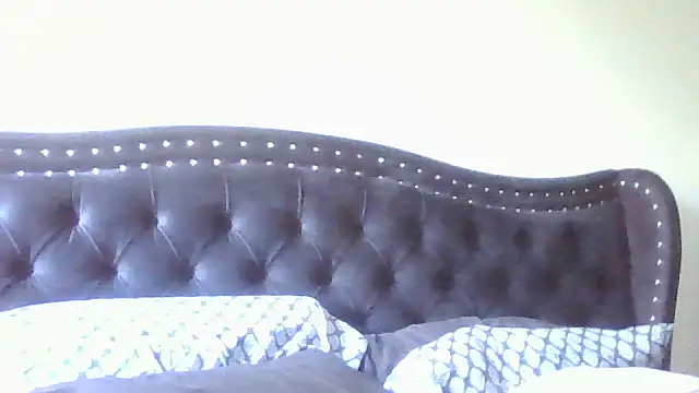 rockjohnson31 online show from October 2025 06:20:01 PM