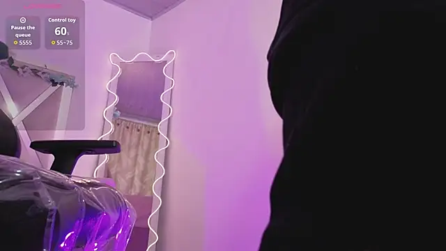 ZURY TAY online show from March 2026 12:00:01 PM