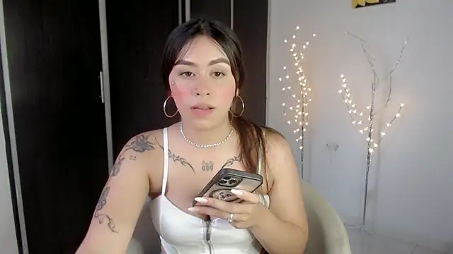 Darlyn big online show from November 2025 09:15:02 PM