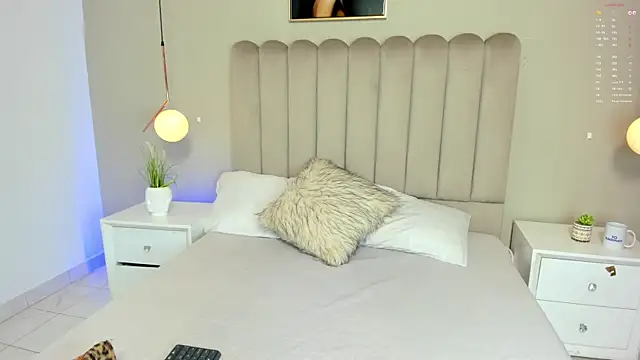 Dani rosse  online show from February 2026 01:04:01 PM