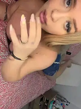 Snapshot of Dani_rosse_ chatting on July 2026 08:00:01 PM Dani rosse online show from July 2026 08:00:01 PM