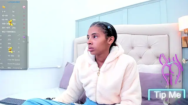 sarah ashbourne online show from September 2025 02:05:02 PM