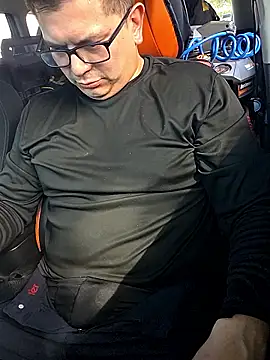 lucho8690 online show from January 2026 07:15:02 PM