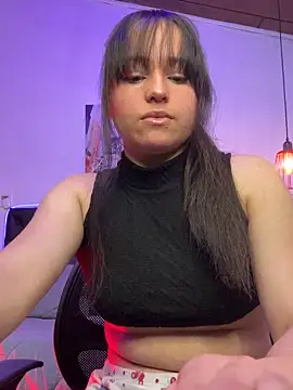 Eymmy 24 online show from October 2025 02:52:01 AM