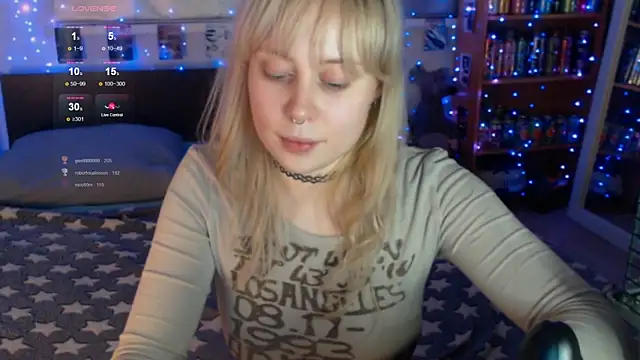 s1lvercherub online show from May 2026 07:45:02 PM