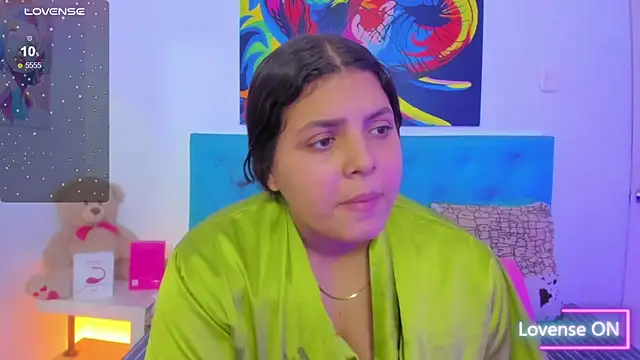 neferet opal online show from September 2025 01:18:01 AM