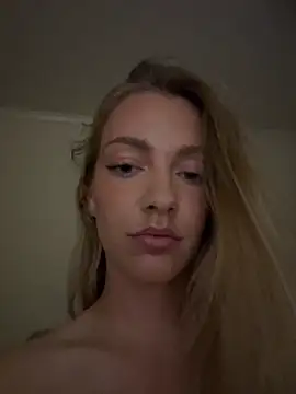 blondebaddi online show from October 2025 03:40:01 AM