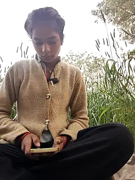 Snapshot of Gulika_Doshi chatting on February 2026 01:45:01 AM Gulika Doshi online show from February 2026 01:45:01 AM