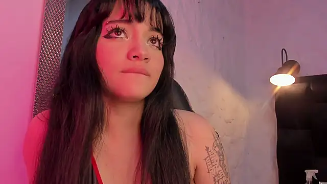 Snapshot of Darky_Doll chatting on September 2025 03:54:01 AM Darky Doll online show from September 2025 03:54:01 AM