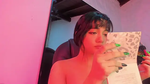 Snapshot of Darky_Doll chatting on October 2025 05:26:02 AM Darky Doll online show from October 2025 05:26:02 AM