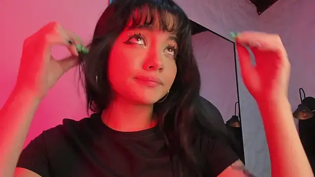 Snapshot of Darky_Doll chatting on October 2025 04:46:02 AM Darky Doll online show from October 2025 04:46:02 AM