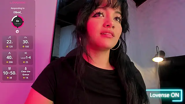 Snapshot of Darky_Doll chatting on October 2025 04:48:02 AM Darky Doll online show from October 2025 04:48:02 AM