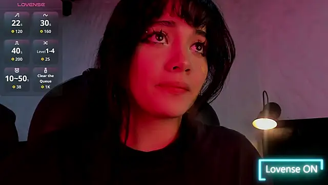 Snapshot of Darky_Doll chatting on October 2025 04:13:01 AM Darky Doll online show from October 2025 04:13:01 AM