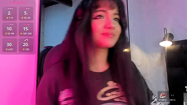 Snapshot of Darky_Doll chatting on November 2025 08:19:02 PM Darky Doll online show from November 2025 08:19:02 PM