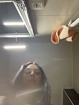 Lexi Storm online show from April 2026 06:03:02 AM