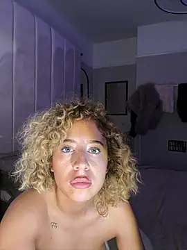 Aurorajadex online show from October 2025 07:43:01 PM