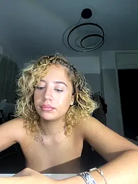 Aurorajadex online show from October 2025 01:39:01 PM