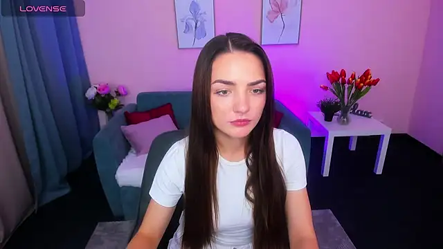 MyEllaLuvs online show from September 2025 08:21:01 PM