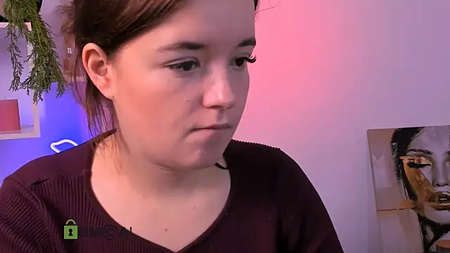 nika-still online show from October 2025 10:38:02 AM