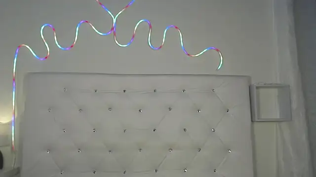 tatixxxvega online show from September 2025 01:27:01 PM