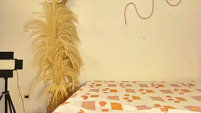 tatixxxvega online show from November 2025 01:10:01 PM